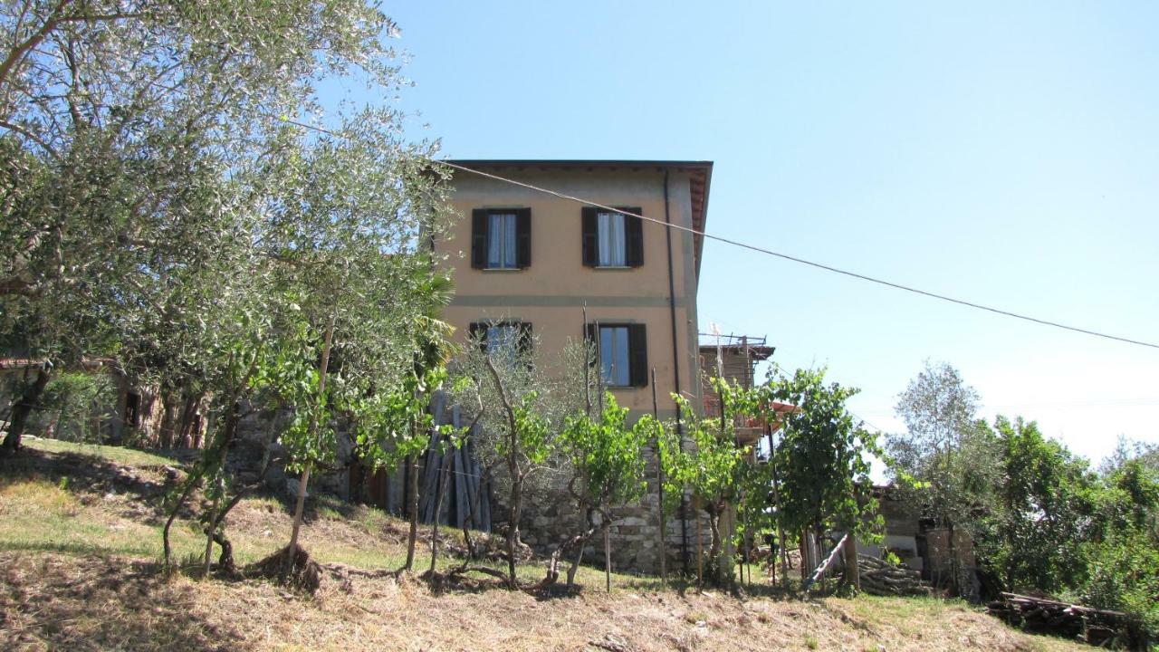 Maison d'hôtes Ca Giulietto Antico Casale In Lunigiana à Pontremoli Extérieur photo