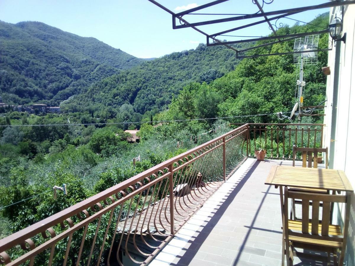 Maison d'hôtes Ca Giulietto Antico Casale In Lunigiana à Pontremoli Extérieur photo