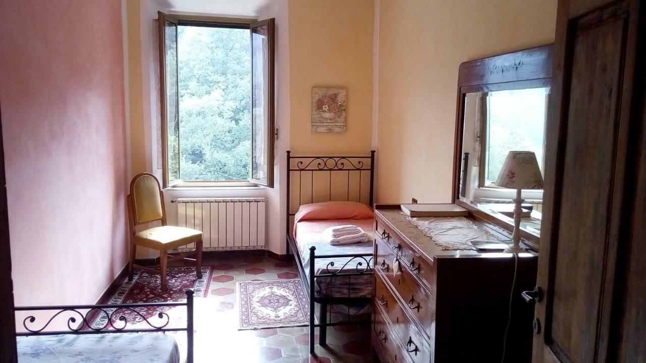 Maison d'hôtes Ca Giulietto Antico Casale In Lunigiana à Pontremoli Extérieur photo